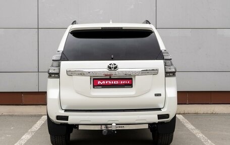 Toyota Land Cruiser Prado 150 рестайлинг 2, 2017 год, 6 749 000 рублей, 4 фотография