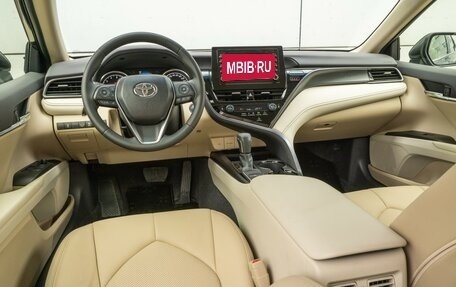 Toyota Camry, 2022 год, 4 350 000 рублей, 6 фотография