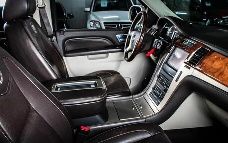 Cadillac Escalade III, 2013 год, 2 540 000 рублей, 5 фотография