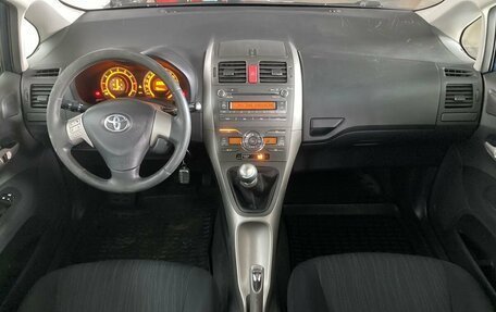 Toyota Auris II, 2008 год, 540 000 рублей, 11 фотография