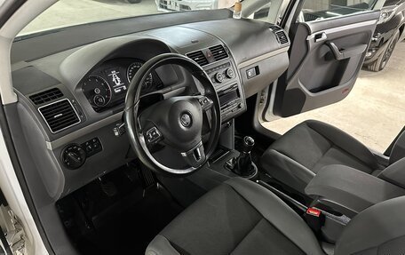 Volkswagen Touran III, 2013 год, 1 125 000 рублей, 9 фотография