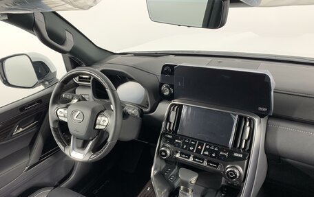 Lexus LX, 2024 год, 24 181 000 рублей, 11 фотография