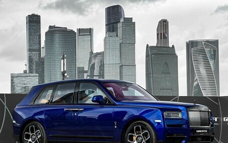 Rolls-Royce Cullinan, 2023 год, 83 000 000 рублей, 3 фотография