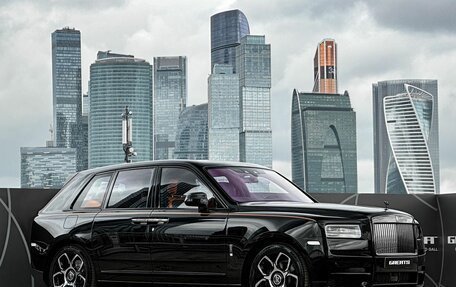 Rolls-Royce Cullinan, 2024 год, 85 000 000 рублей, 3 фотография