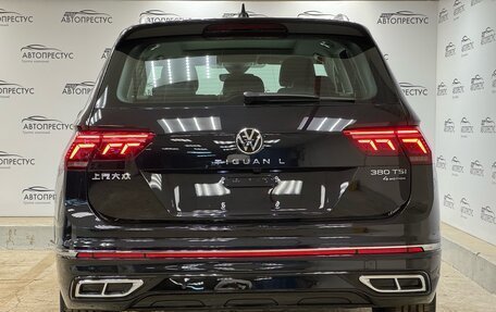 Volkswagen Tiguan II, 2023 год, 5 659 000 рублей, 5 фотография