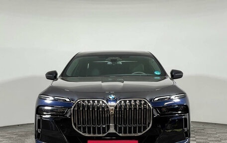 BMW 7 серия, 2023 год, 14 000 000 рублей, 3 фотография