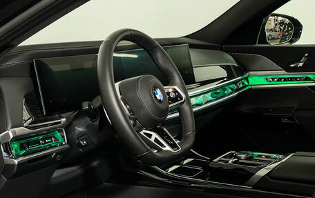 BMW 7 серия, 2023 год, 14 000 000 рублей, 11 фотография