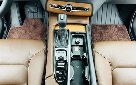 Volvo XC90 II рестайлинг, 2020 год, 4 970 000 рублей, 17 фотография