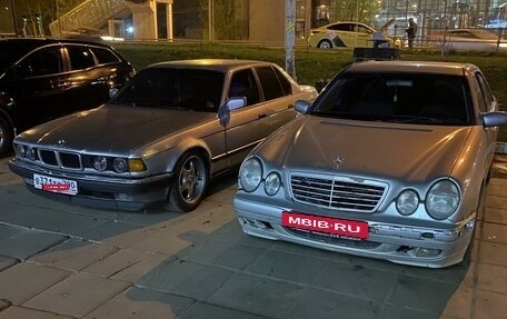 Mercedes-Benz E-Класс, 2001 год, 335 000 рублей, 3 фотография