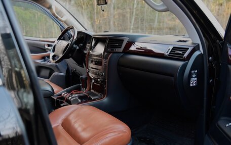 Lexus LX III, 2011 год, 4 900 000 рублей, 19 фотография