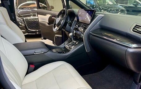 Lexus LM I, 2021 год, 17 000 000 рублей, 8 фотография