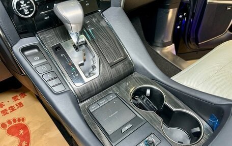 Lexus LM I, 2021 год, 17 000 000 рублей, 13 фотография