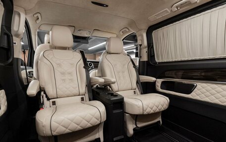 Mercedes-Benz V-Класс, 2017 год, 13 685 000 рублей, 17 фотография