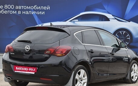 Opel Astra J, 2010 год, 750 000 рублей, 3 фотография