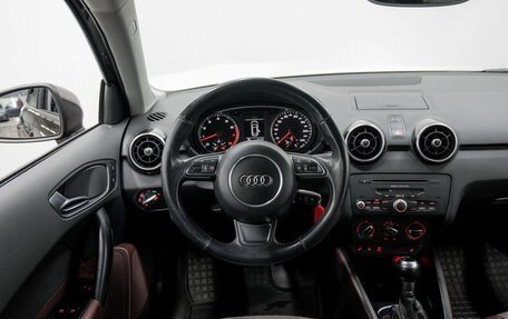 Audi A1, 2012 год, 1 060 000 рублей, 15 фотография