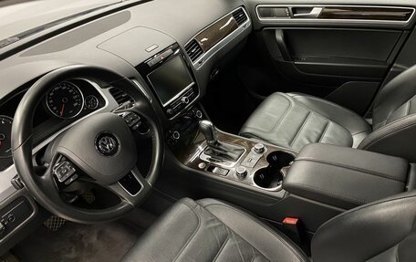 Volkswagen Touareg III, 2013 год, 2 499 000 рублей, 7 фотография