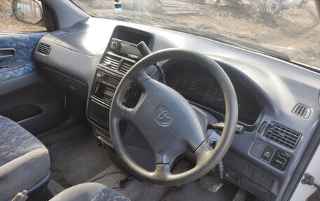 Toyota Ipsum II, 1997 год, 650 000 рублей, 7 фотография