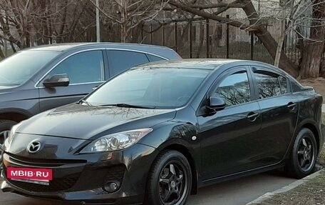 Mazda 3, 2011 год, 1 100 000 рублей, 2 фотография