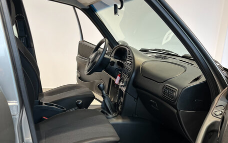 Chevrolet Niva I рестайлинг, 2018 год, 978 000 рублей, 14 фотография