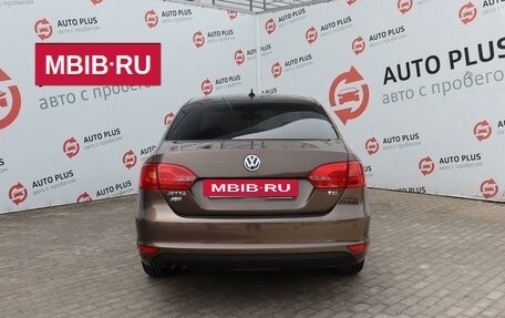 Volkswagen Jetta VI, 2011 год, 779 000 рублей, 6 фотография