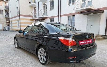 BMW 5 серия, 2008 год, 1 690 000 рублей, 10 фотография