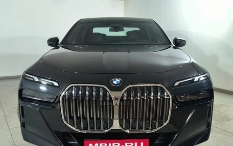 BMW 7 серия, 2022 год, 14 500 000 рублей, 2 фотография