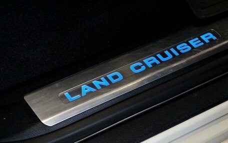 Toyota Land Cruiser 200, 2019 год, 9 750 000 рублей, 21 фотография