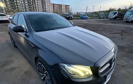 Mercedes-Benz E-Класс, 2019 год, 3 870 000 рублей, 6 фотография