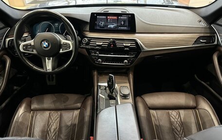 BMW 5 серия, 2018 год, 4 997 000 рублей, 10 фотография