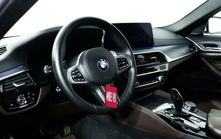 BMW 5 серия, 2020 год, 5 570 000 рублей, 13 фотография