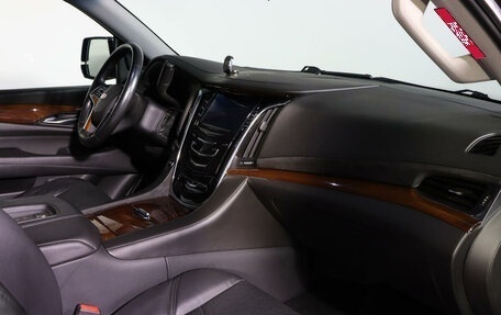Cadillac Escalade IV, 2015 год, 5 080 000 рублей, 10 фотография