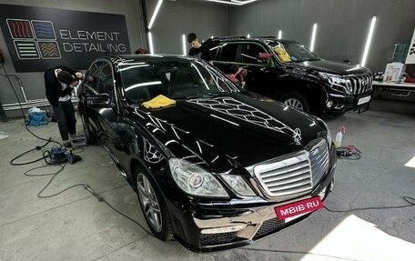 Mercedes-Benz E-Класс, 2011 год, 1 550 000 рублей, 2 фотография