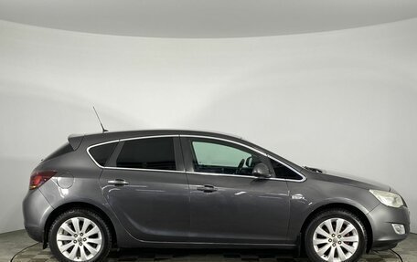 Opel Astra J, 2011 год, 840 000 рублей, 3 фотография