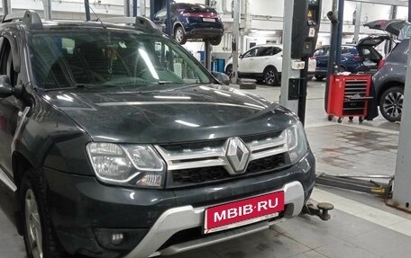 Renault Duster I рестайлинг, 2017 год, 1 442 000 рублей, 2 фотография