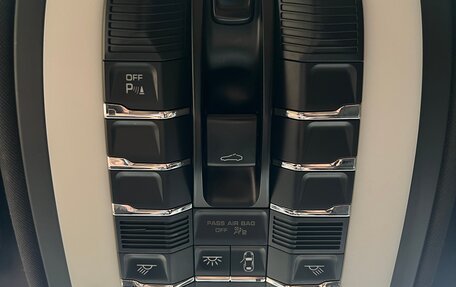 Porsche Cayenne III, 2014 год, 3 750 000 рублей, 23 фотография