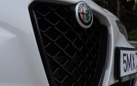 Alfa Romeo Giulia II, 2020 год, 13 700 000 рублей, 15 фотография