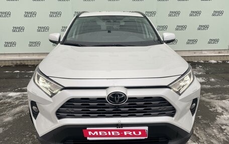 Toyota RAV4, 2022 год, 3 980 000 рублей, 2 фотография