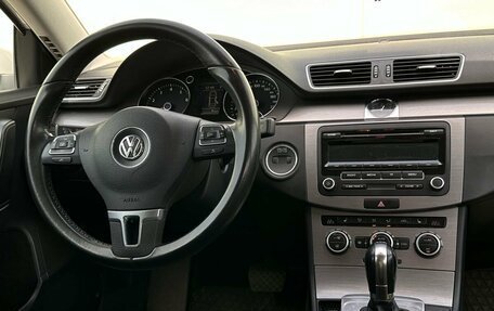 Volkswagen Passat B7, 2013 год, 1 390 000 рублей, 13 фотография