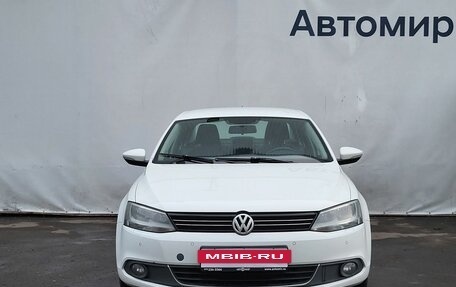 Volkswagen Jetta VI, 2012 год, 1 030 000 рублей, 2 фотография