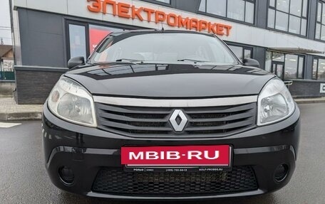 Renault Sandero I, 2013 год, 659 000 рублей, 3 фотография