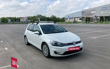 Volkswagen Golf VII, 2018 год, 2 400 000 рублей, 4 фотография