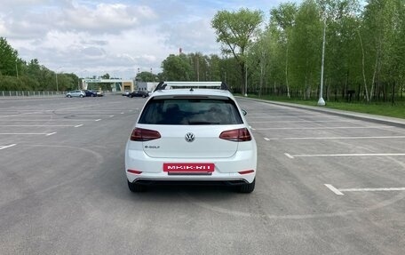 Volkswagen Golf VII, 2018 год, 2 400 000 рублей, 7 фотография