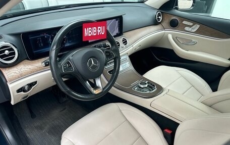 Mercedes-Benz E-Класс, 2017 год, 3 999 000 рублей, 2 фотография