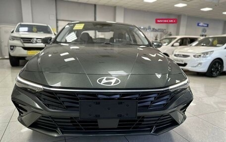 Hyundai Elantra, 2023 год, 2 500 000 рублей, 8 фотография