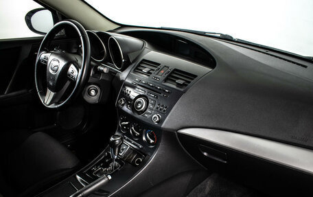 Mazda 3, 2013 год, 1 050 000 рублей, 9 фотография