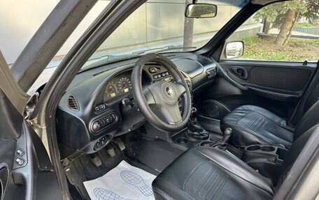 Chevrolet Niva I рестайлинг, 2017 год, 722 000 рублей, 9 фотография