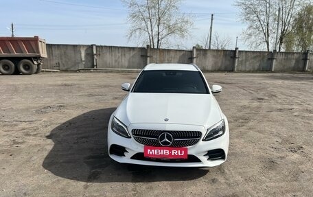 Mercedes-Benz C-Класс, 2019 год, 2 990 000 рублей, 3 фотография