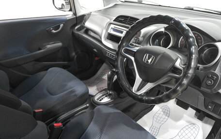 Honda Fit III, 2010 год, 899 000 рублей, 6 фотография
