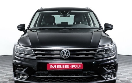 Volkswagen Tiguan II, 2020 год, 3 648 000 рублей, 2 фотография