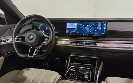 BMW 7 серия, 2022 год, 15 500 000 рублей, 20 фотография